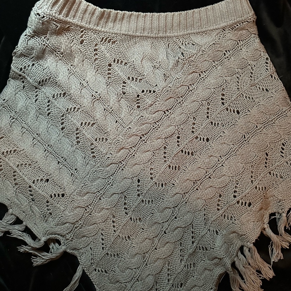 Mudd Grey Shawl